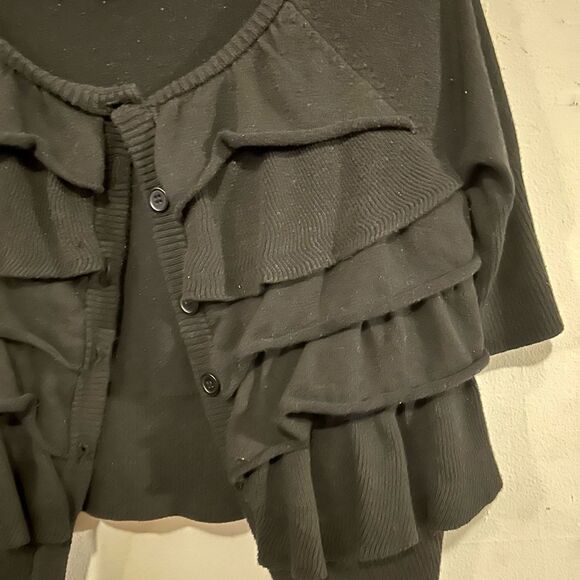 The cutest little Candies 3/4 sleeve sweater in black, size Large - Picture 5 of 5